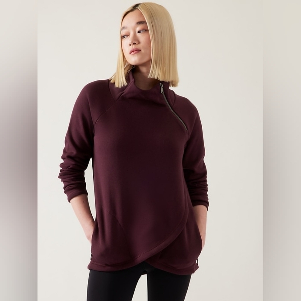 Athleta Cozy Karma Asym Pullover Size L